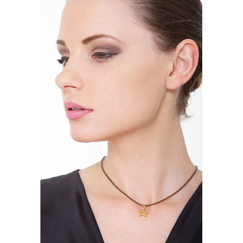 Pendentif étoile en or jaune 18 carats