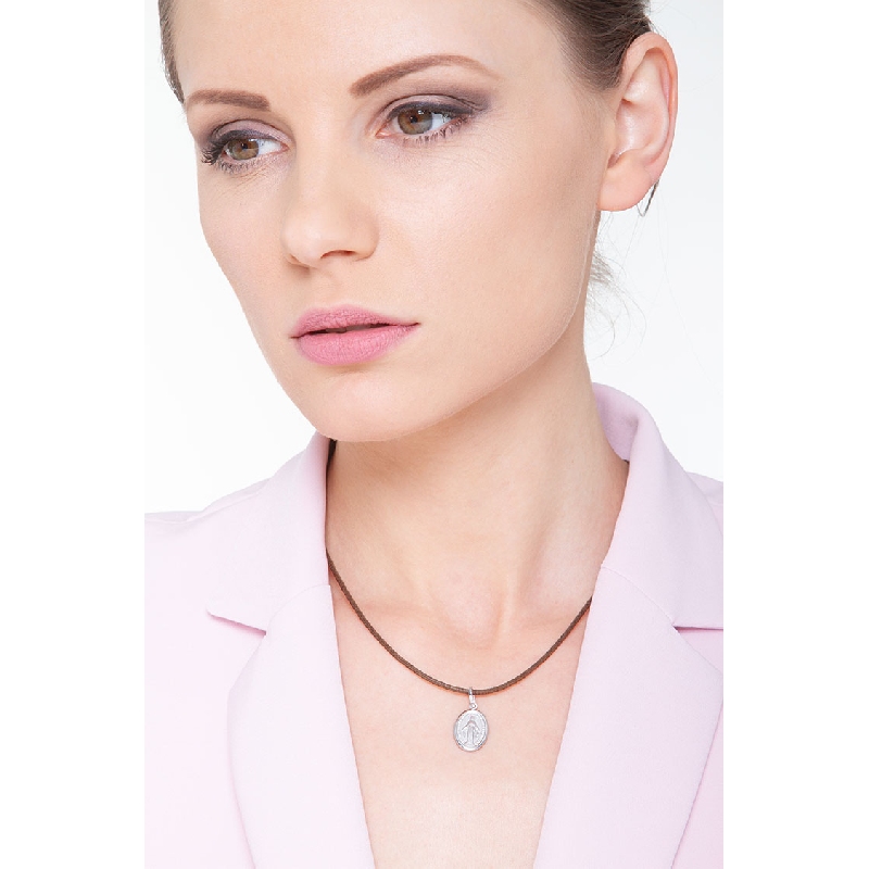 Médaille sacrée de la Vierge en or blanc 18k