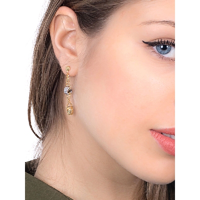 Boucles d’oreilles pendantes en or jaune et blanc diamantées