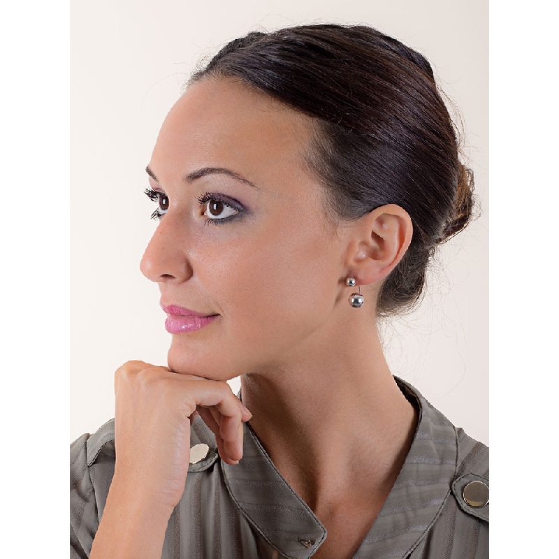 Boucles d'oreilles sphériques en or blanc 18k