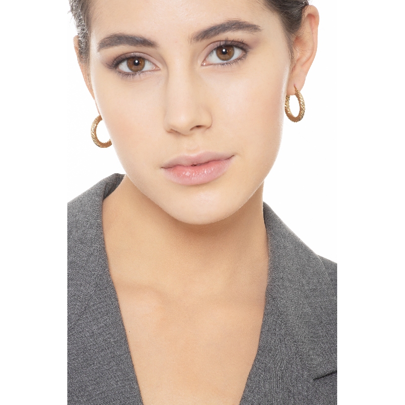 Boucles d'oreilles en créole en or jaune 18k