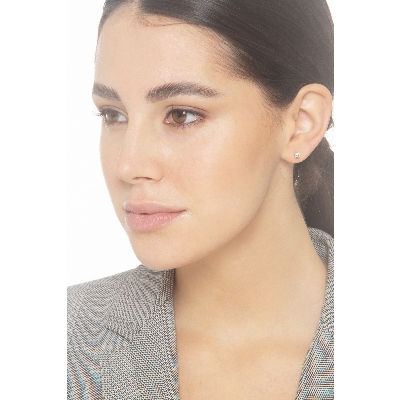 Boucles d’oreilles à griffes en or jaune 18k avec zircons