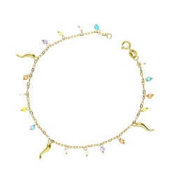Bracelet avec perles colorées et pendentifs porte-bonheur en or jaune 18k