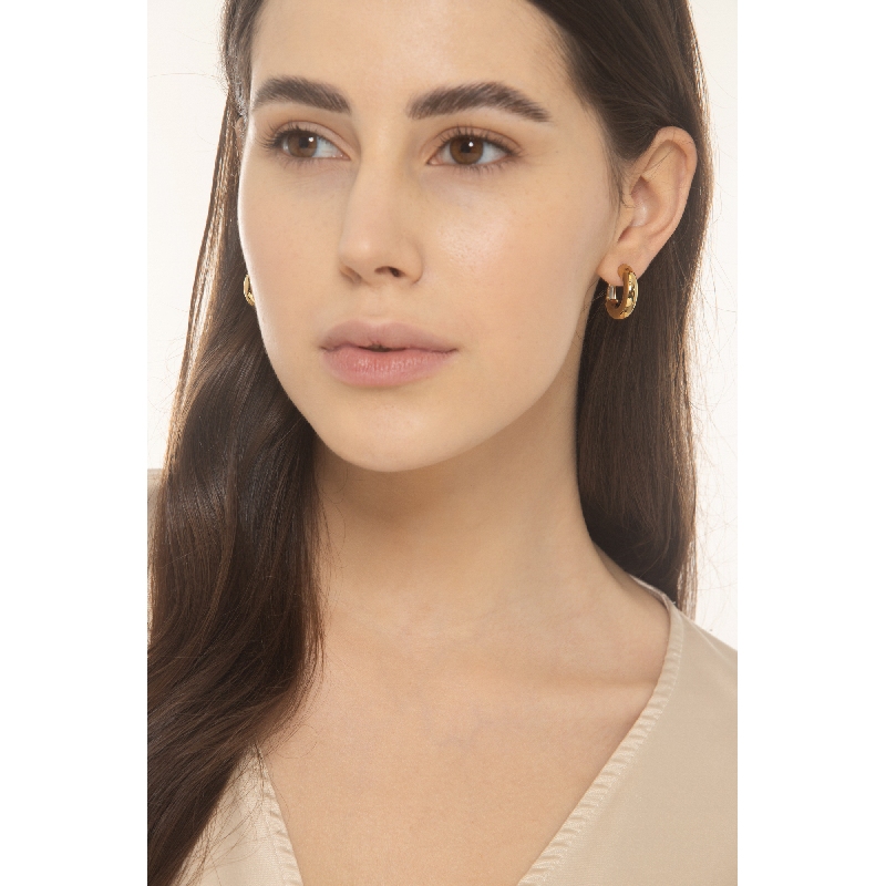 Boucles d’oreilles demi-créoles en or jaune 18k , 0.50 cm