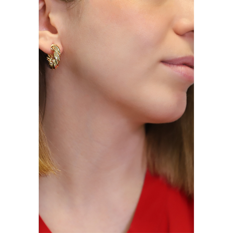 Boucles d’oreilles torsadé en or jaune 18k