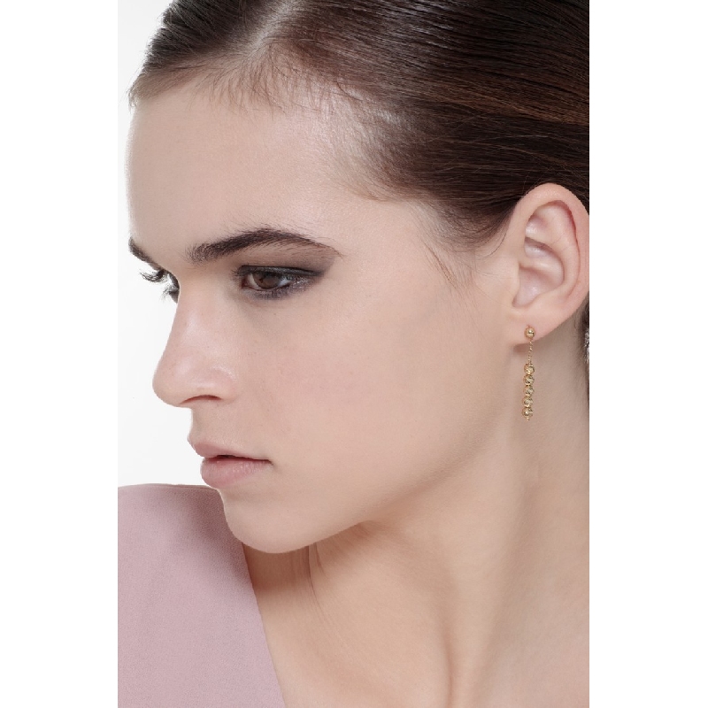 Boucles d’oreilles pendantes en or jaune 18k avec boules godronnées