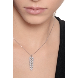 Collier en Or Blanc 18k avec Pendentif Plume en Diamants Blancs et Bruns 2