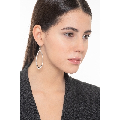 Boucles d’oreilles ovales en or blanc avec diamants blancs et noirs, 68 mm