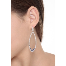 Boucles d'oreilles ovales en or blanc 18k avec diamants et saphirs bleus 2