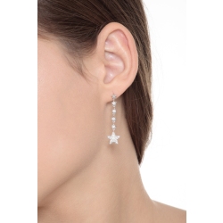 Boucles d'oreilles étoiles en or blanc 18k avec diamants 2
