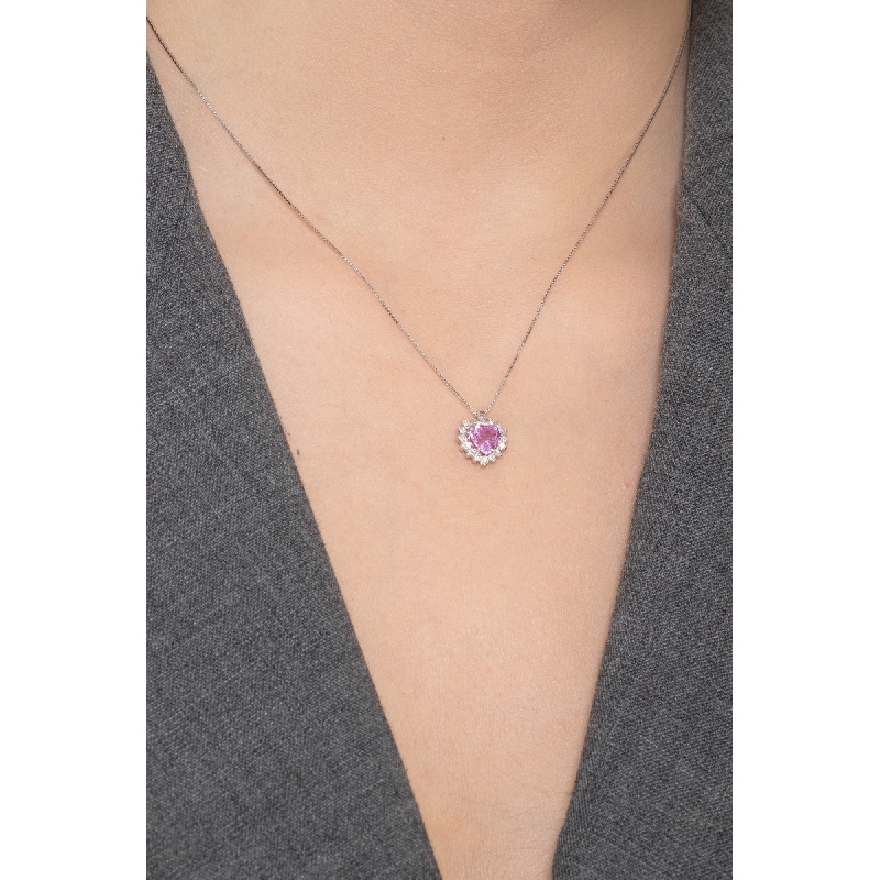 Collier en or blanc 18K en forme cœur saphir rose