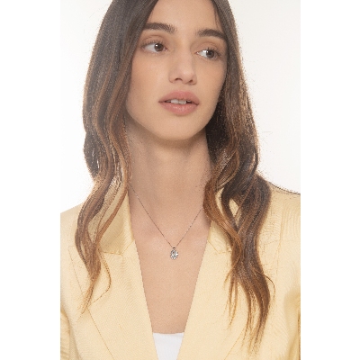 Collier en Or Blanc 18k avec Aigue-Marine Ovale et Diamants