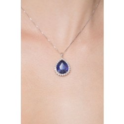 Collier en or blanc 18k avec saphir bleu et halo de diamants 2