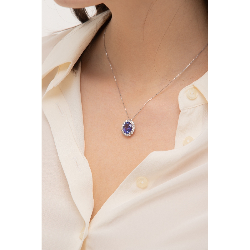 Collier halo en or blanc 18k avec tanzanite et diamants