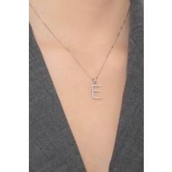 Collier avec lettre  E en or blanc 750 et diamants  2