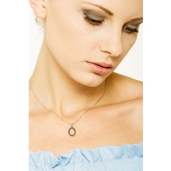 Collier lettre O or blanc 750 et diamants noir 2