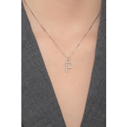 Collier avec lettre  P en or blanc 750 et diamants 2