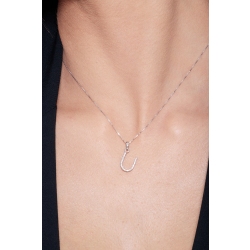 Pendentif lettre U collier femme or blanc et diamants  2