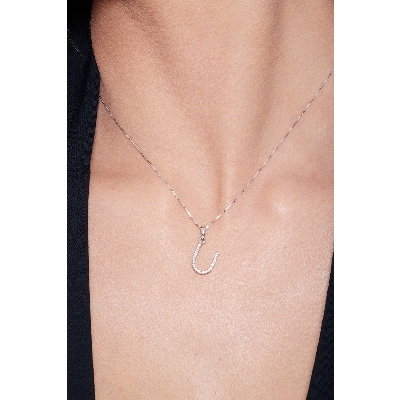 Pendentif lettre U collier femme or blanc et diamants 