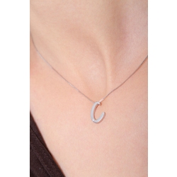 Collier en or blanc 18k avec lettre C et diamant 2