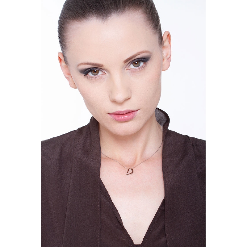 Collier avec lettre  D en or blanc et diamants