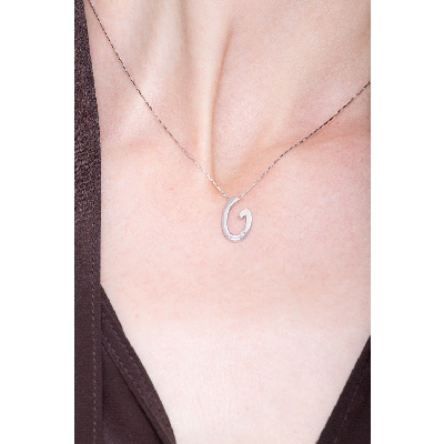 Collier en or blanc 18 carats avec chaîne et pendentif lettre G