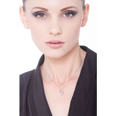 Collier personnalisé lettre S or blanc et diamants