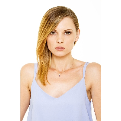 Collier en or blanc 18 carats avec pendentif améthyste ovale et diamants