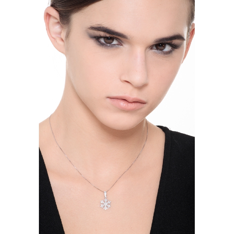  Collier en or blanc 18 carats avec pendentif flocon de neige en diamants 