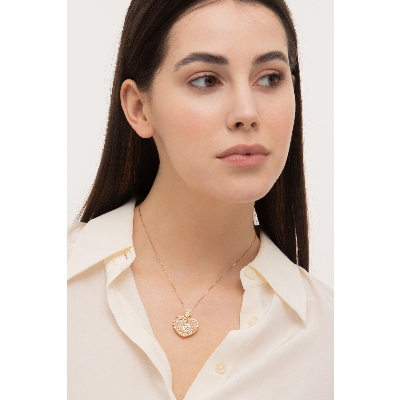 Collier en or rose 18k avec pendentif coeur et diamants