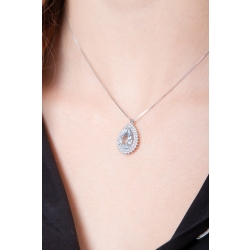 Collier en or blanc 18k avec aquamarine et diamants  2