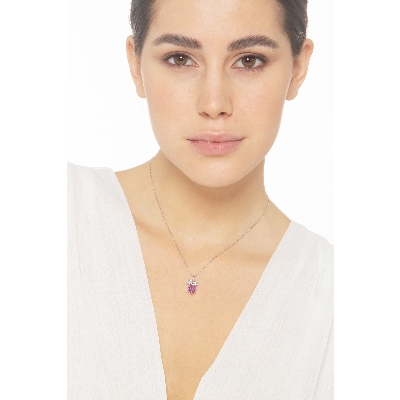 Collier femme en or blanc 18k avec pendentif saphir rose et diamants