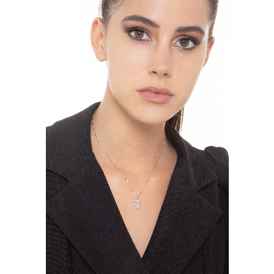 Collier pendentif garçon en or blanc 18k avec diamant
