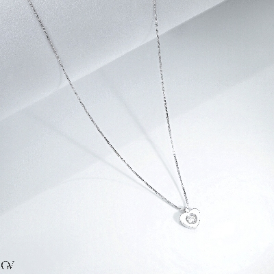 Collier or blanc 18k pendentif cœur diamant 5x6 mm