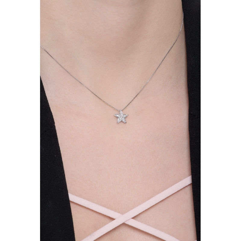 Collier étoile pavé diamants or blanc 18k