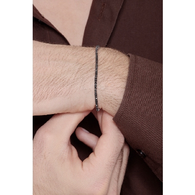 Bracelet Tennis en Or 18k avec Diamants Noirs