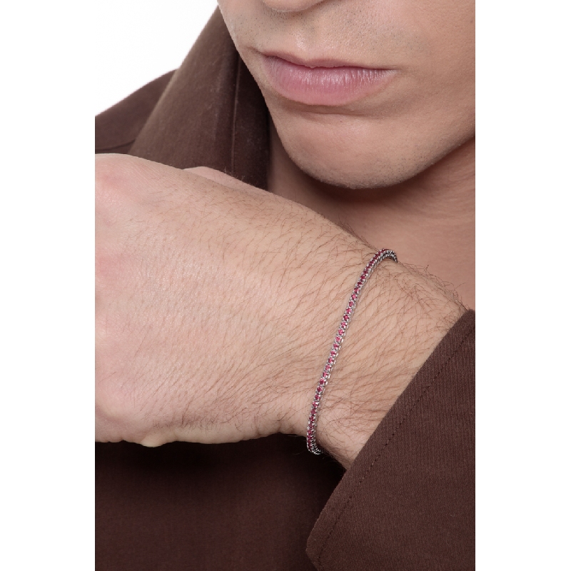 Bracelet Tennis à griffes en or blanc 18 carats avec des rubis