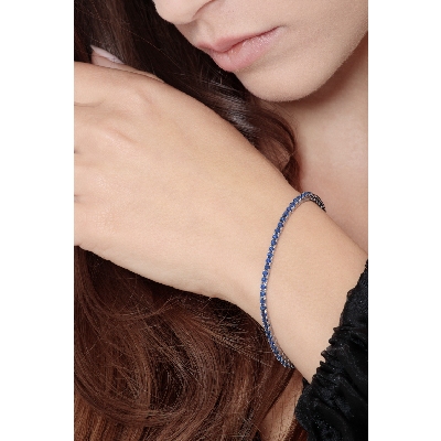 Bracelet Tennis or blanc 18k avec saphirs bleus 3.96 ct