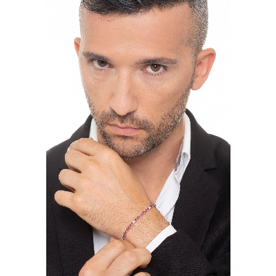 Bracelet tennis à griffes en or blanc 18k avec rubis