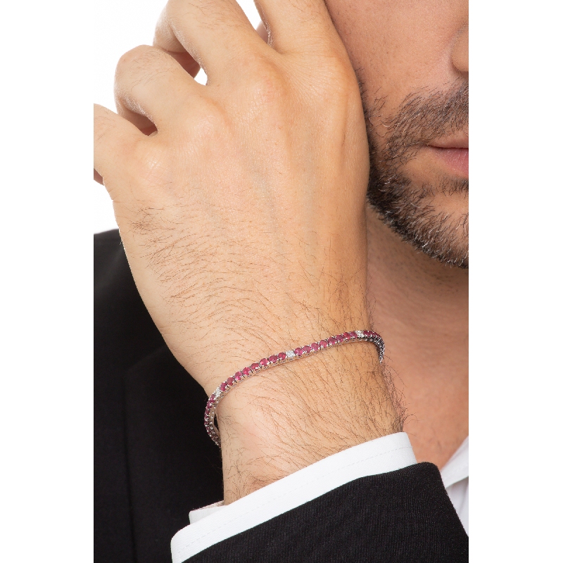 Bracelet tennis à griffes en or blanc 18k avec rubis