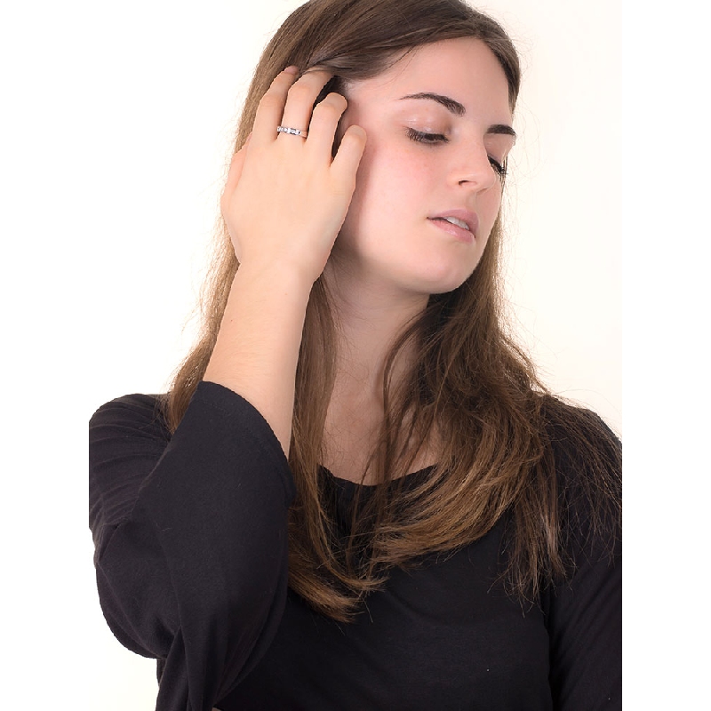 Bague à sept pierres en or blanc 18k avec diamants, carat 0,50