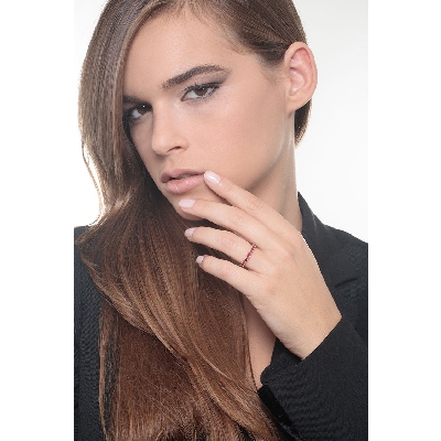 Bague Eternity en or rose 18k avec rubis