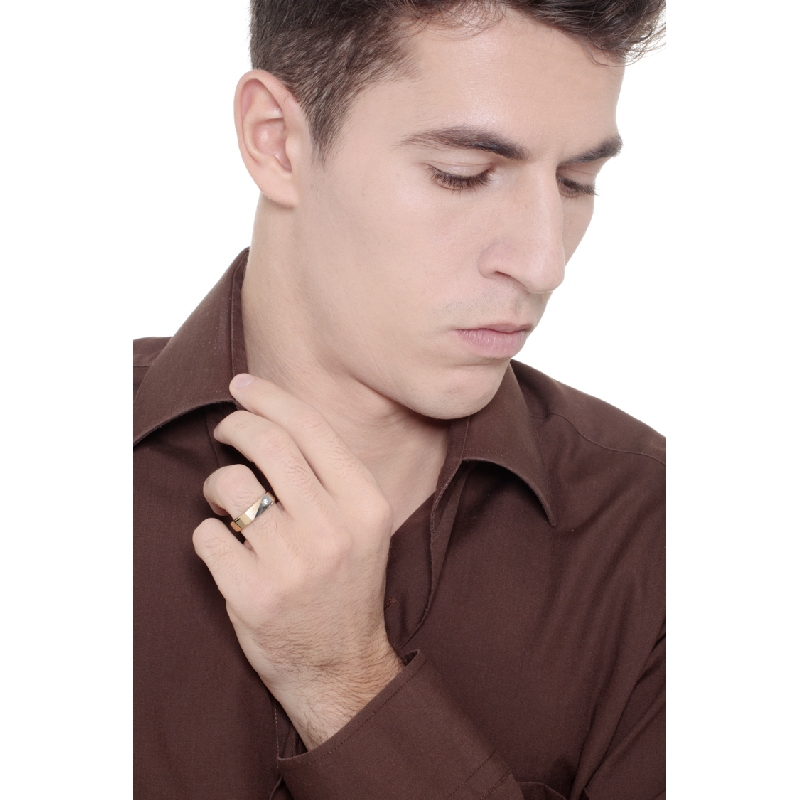 Bague en or jaune et blanc 18k avec zircon