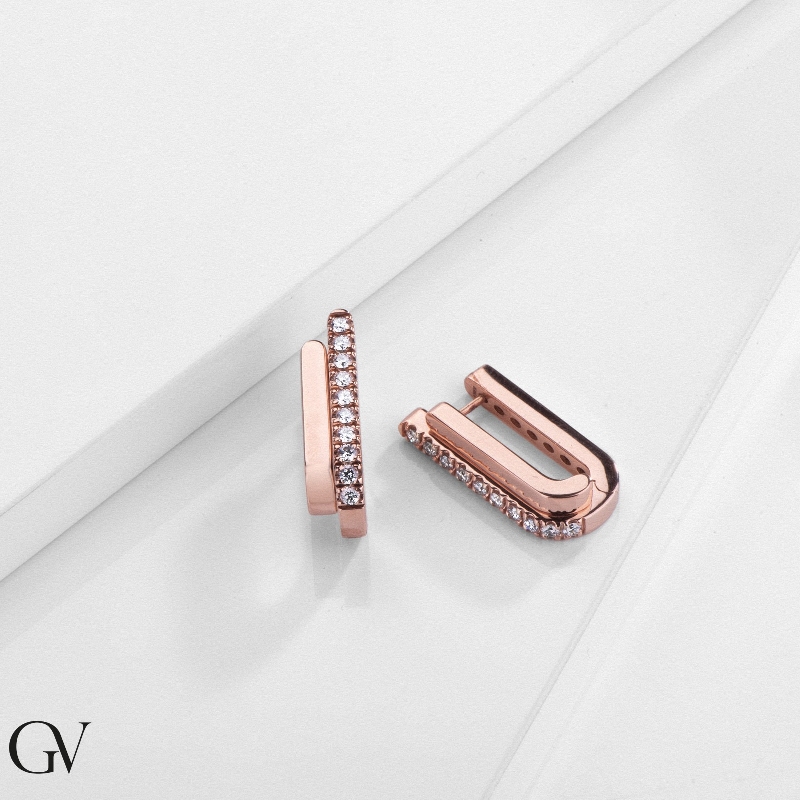Boucles d’oreilles semi rectangulaires en or rose 18k avec diamants