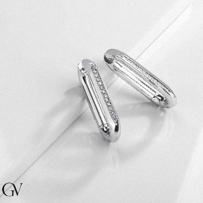 Boucles d'oreilles en or blanc 18 carats avec diamants