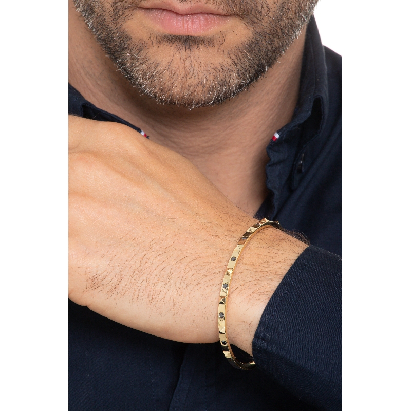 Bracelet homme rigide en or jaune 18k diamants noirs