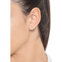 Mono boucle d'oreille en or blanc 18k diamants noirs et blanc 2