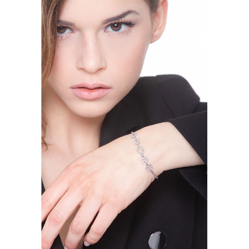 Bracelet personnalisé  AMORE  en or blanc 750 et diamants