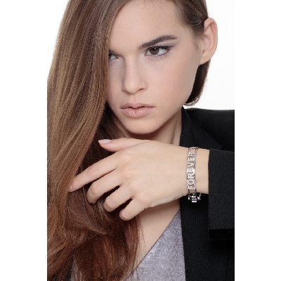 Bracelet personnalisé  FOREVER  en or blanc 750 et diamants