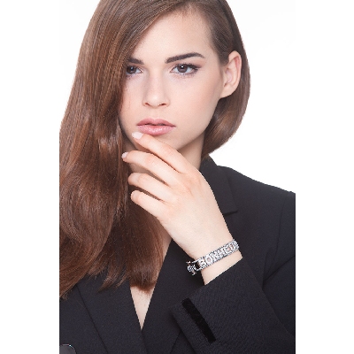 Bracelet rigide avec l'inscription BONHEUR en or blanc 18k